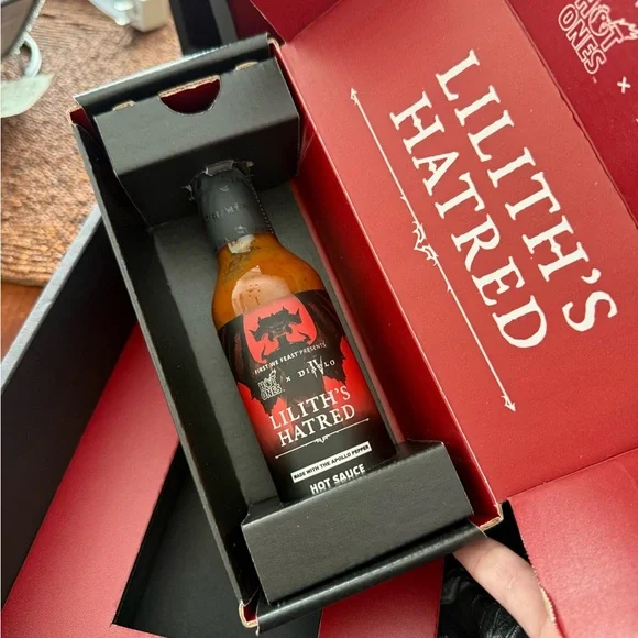 Blizzard Diablo 4 Hot Ones x Revenge Capsule LIMITED SZ XS BNWT 67/666